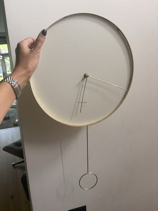 Дизайнерски часовник Karlsson