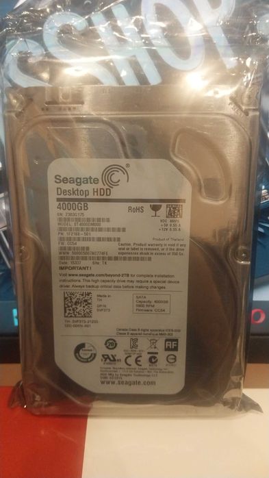 Новый HDD Seagate Desktop HDD 4TB (ST4000DM000). Запечатанный из США.