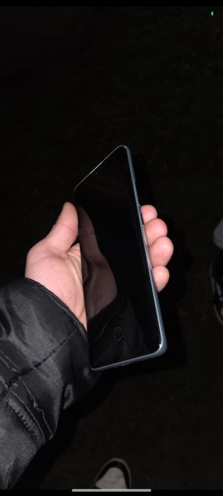 Vând Xiaomi redmi note 14 pro+5g