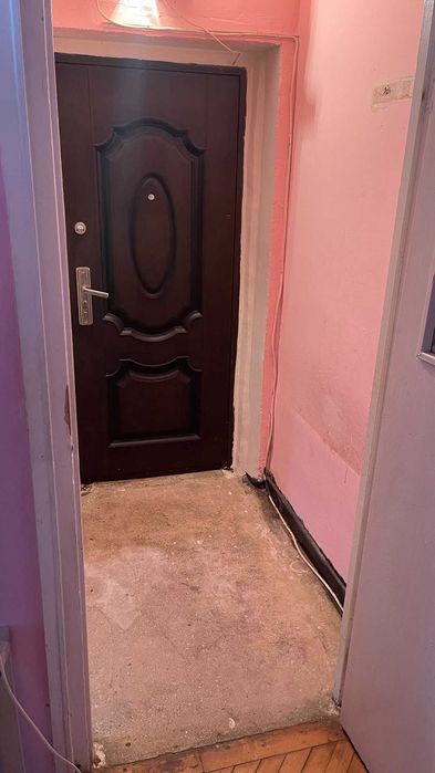Vand apartament 2 camere, intabulat, ultracentral