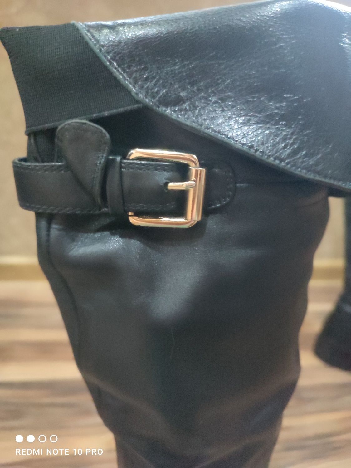 Продаются Сапоги Basconi