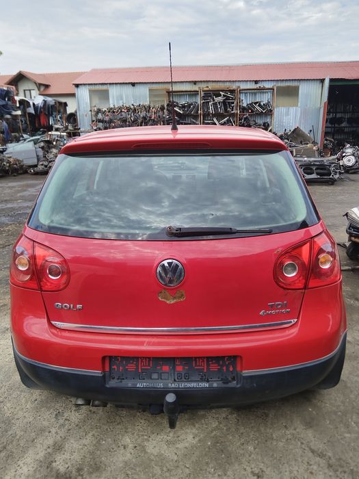 Bara spate Vw Golf 5 an 2003-2008