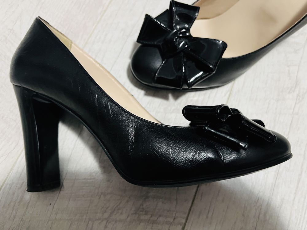 Pantofi piele dama eleganti 37