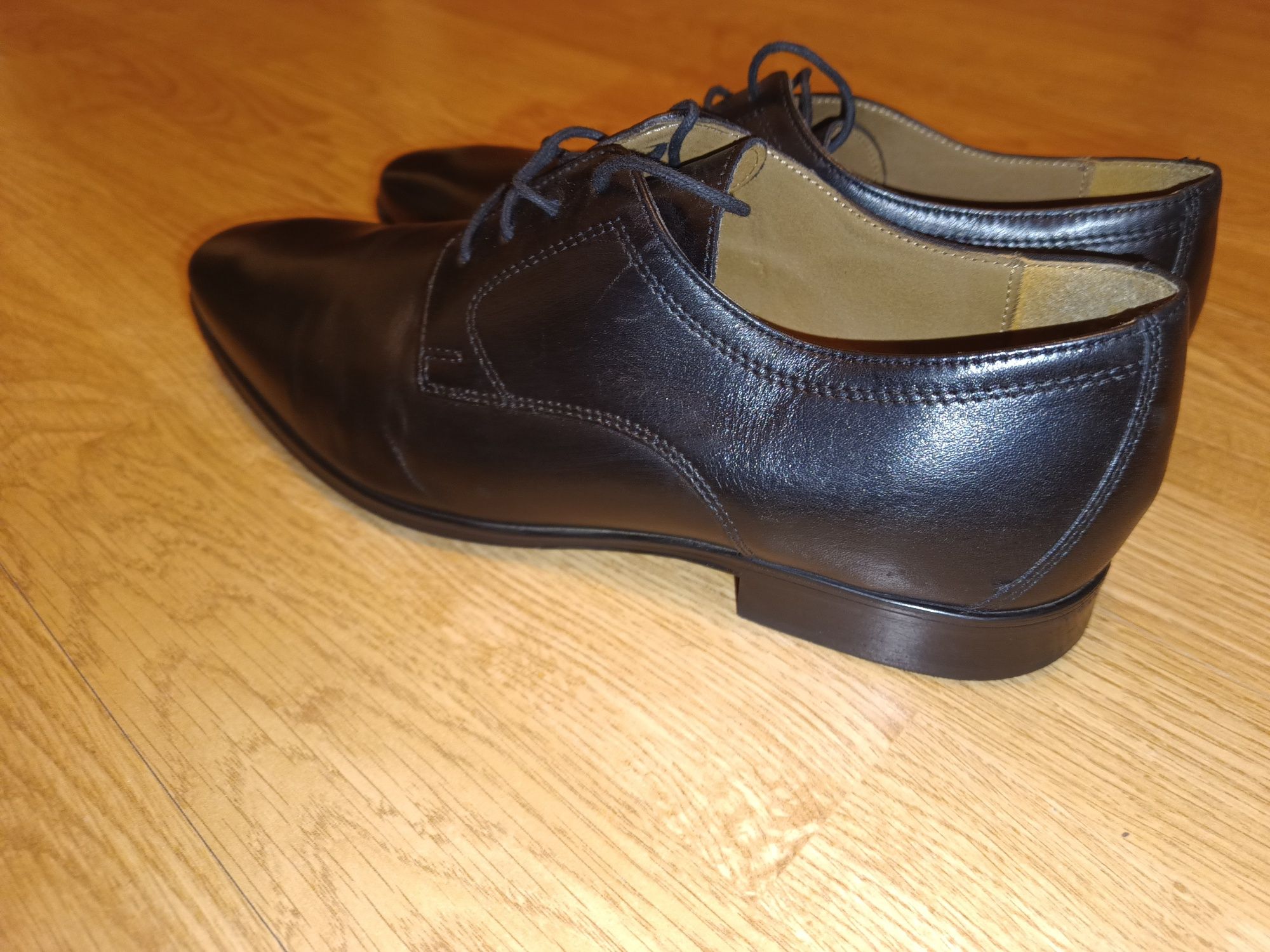 Pantofi Benvenuti din piele, mărimea 42