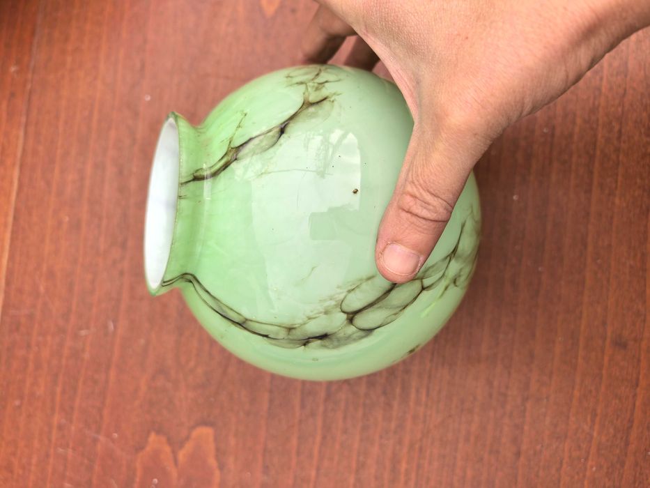 Продавам Резервни абажури и стъкла за настолни лампи, полилеи