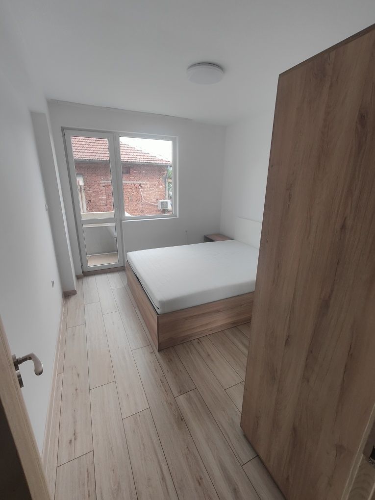 Дава се под наем Тристаен апартамент в Петрич - 75 кв.м за 331.5 € - Снимка #3