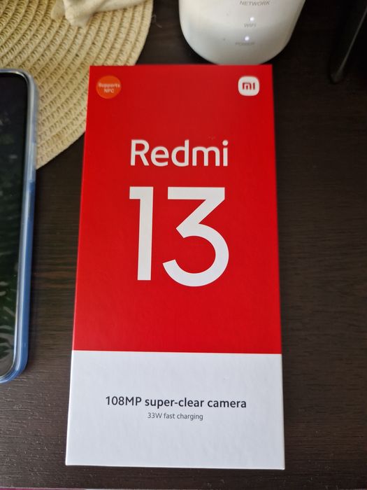 Нов смартфон Redmi 13