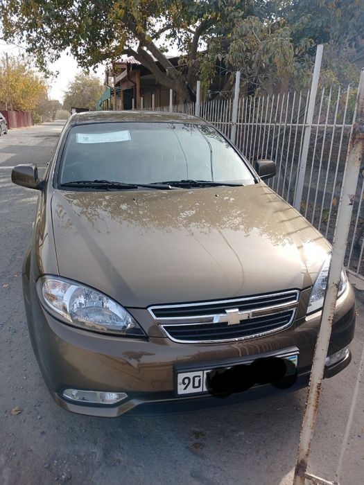 Gentra Lasetti 2023 zeus