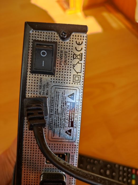 Сателитен приемник Redline