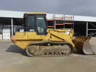 Dezmembram buldozer Caterpillar 963C - piese second