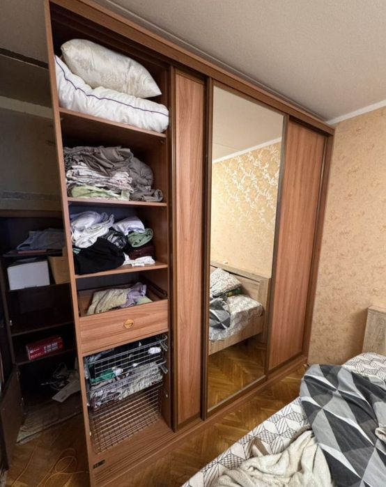 Шкаф купе с зеркалом бу