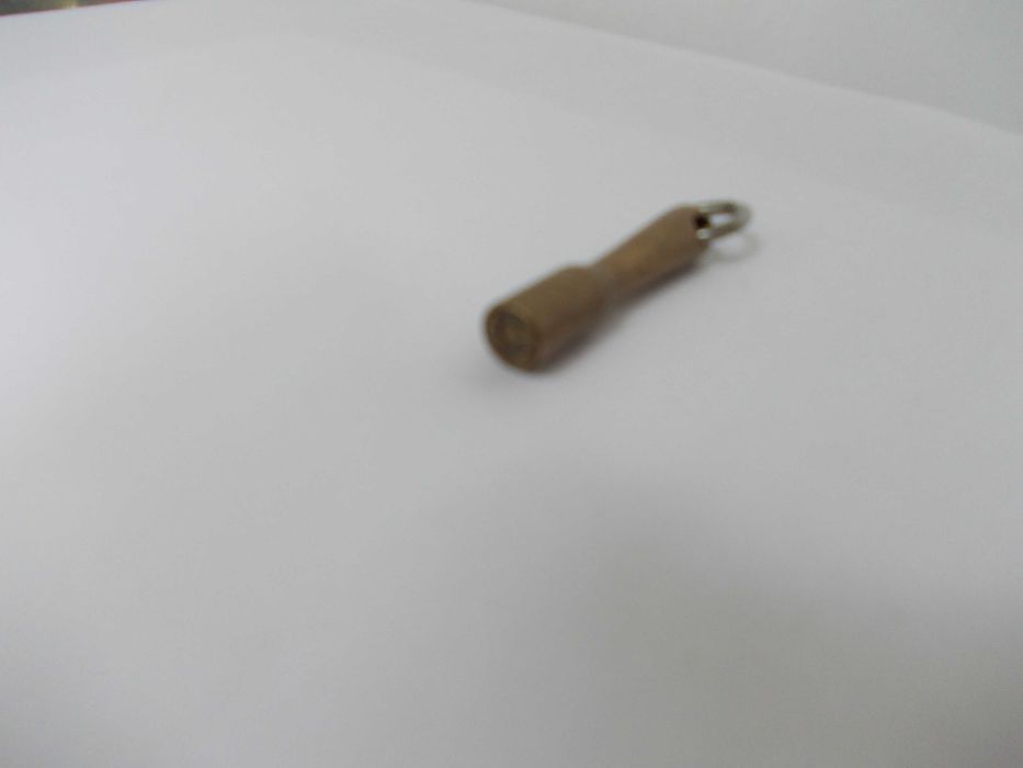 cheie antifurt veche din bronz