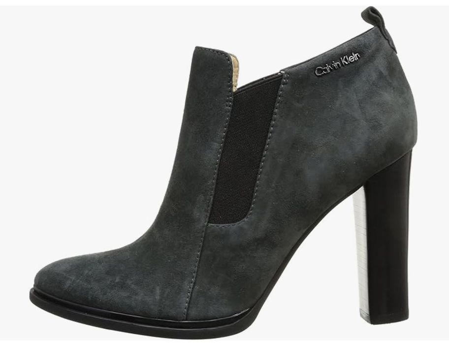 Много топло кожухче от естествена кожа с яка от заек