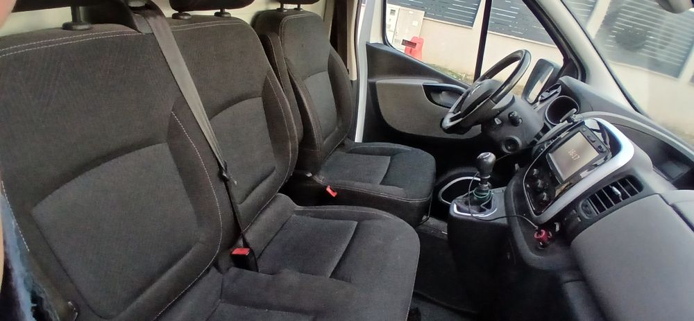 Vand scaun sofer si bancheta pasager cu 2 locuri Renault trafic 2019
