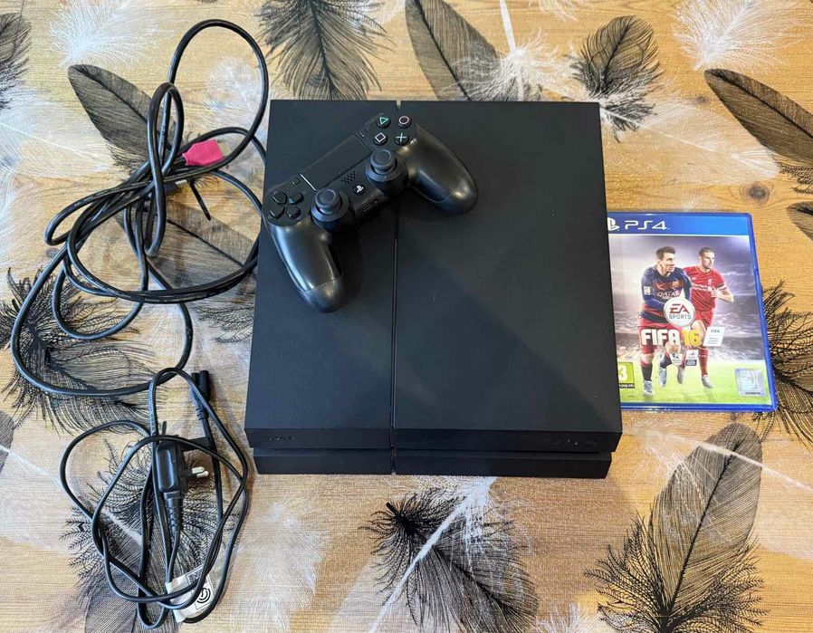 Игра плейстейшан 4  (PS4 )