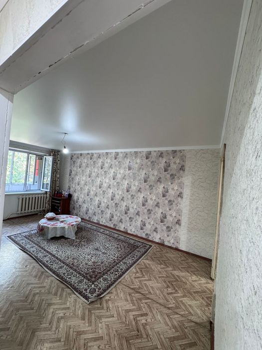 Срочно продам 2х комнатную квартиру на 5ом этаже