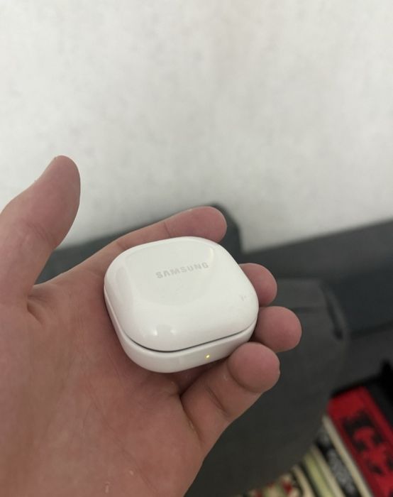 беспроводные наушники