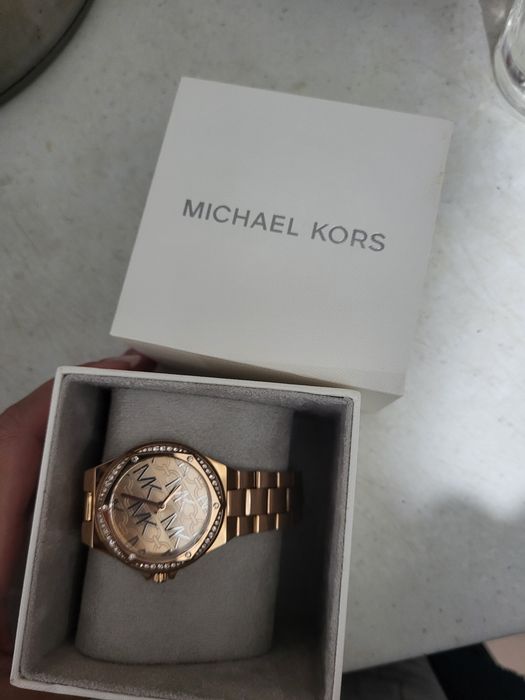 Vând ceas Michael kors