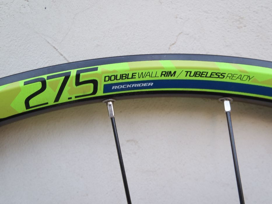 Предна капла 27.5“ с двустенна шина за дискова спирачка Rockrider