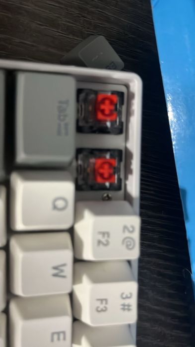 Продам игровую клавиатуру