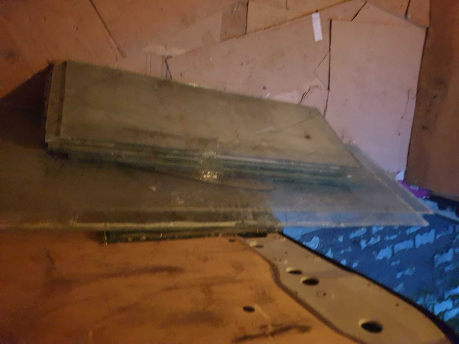 Geamuri pentru ferestre diferite dimensiuni diferite grosimi