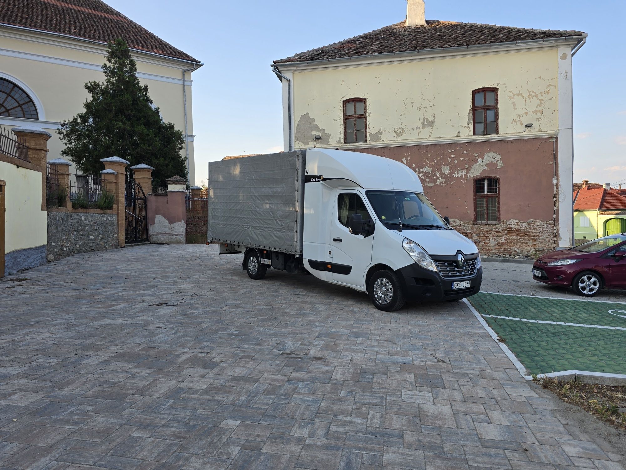 Renault master 2017,iveco daily