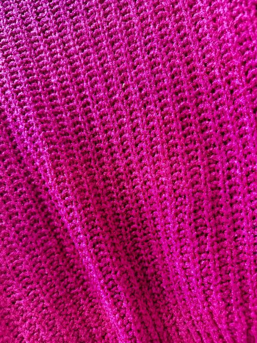 Pulover fucsia de iarnă
