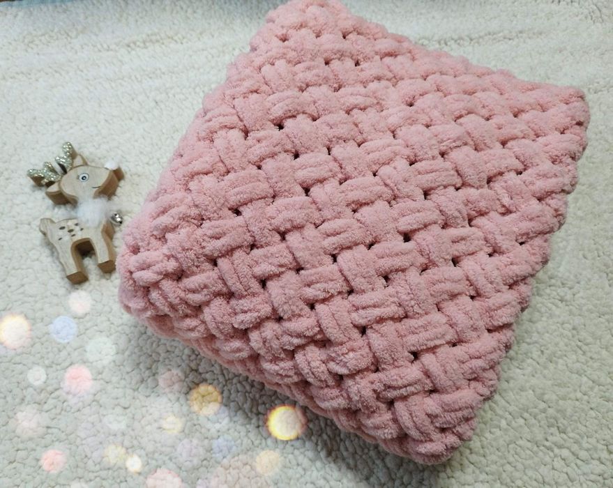Плетено плюшено пухкаво бебешко одеяло