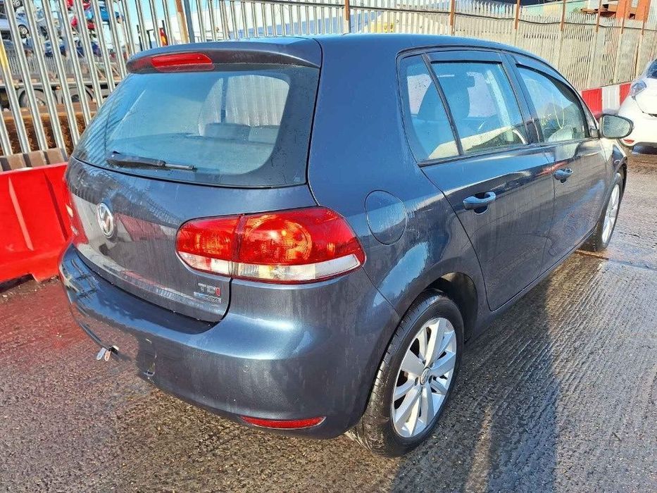 Carcasa filtru aer Volkswagen Golf 6 2012 HATCHBACK 1.6 TDI