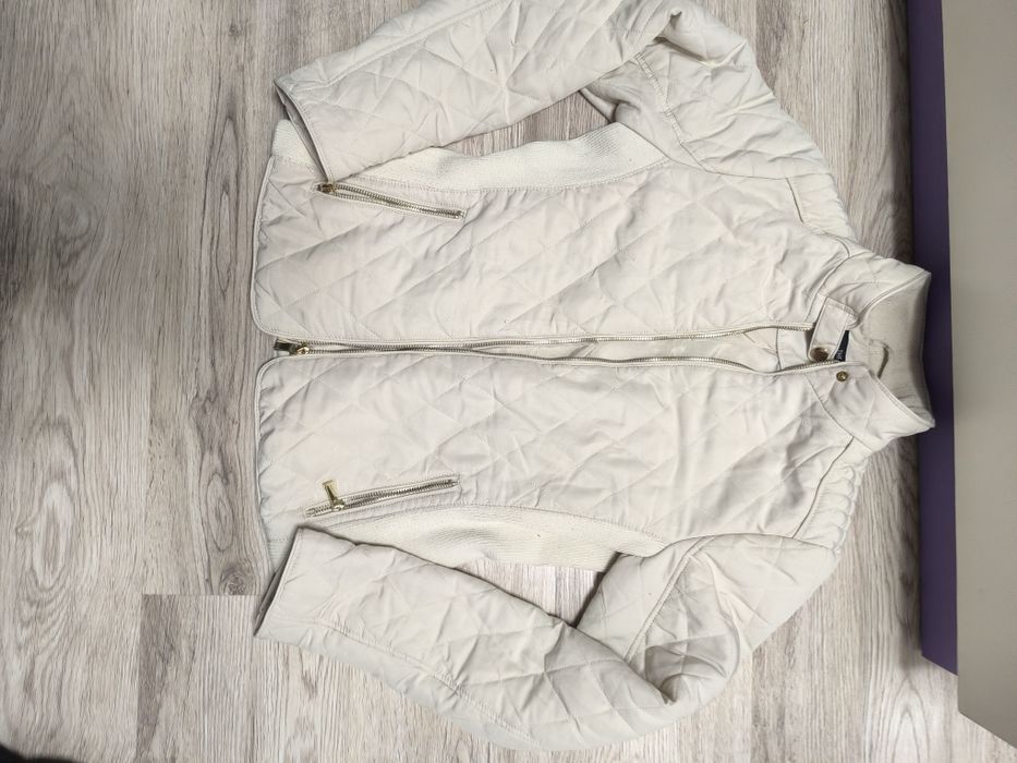 Якета 10 лв броя