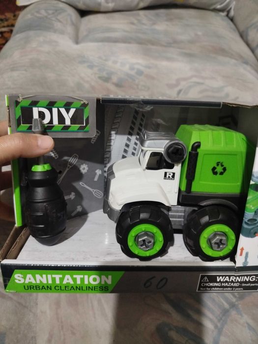 Интересные игрушки для мальчика