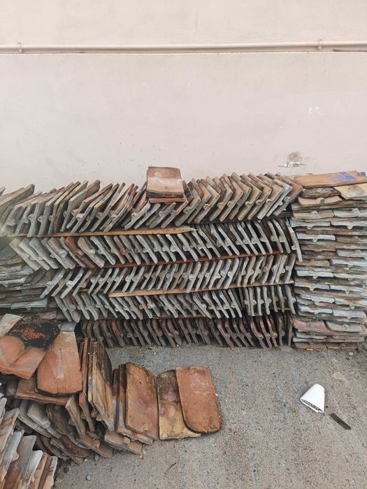 Țiglă ceramică veche