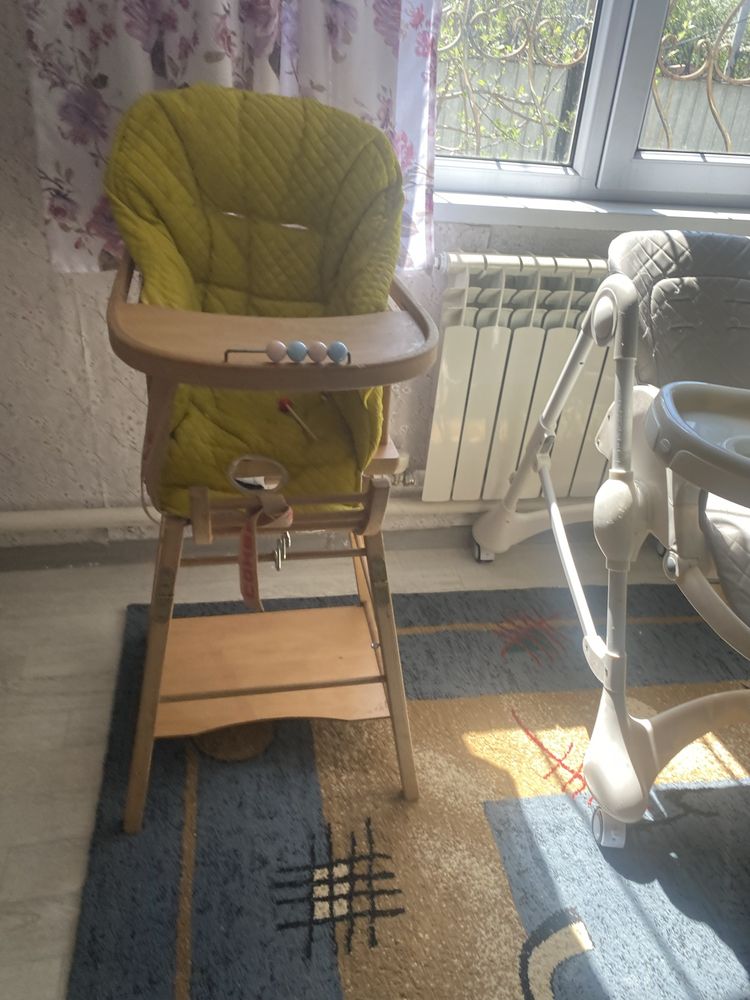 Продам детский стульчик в отличном состояний