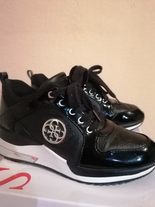 Дамски обувки/кецове GUESS. 100% ОРИГИНАЛНИ