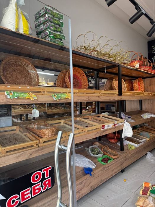 Мебельный стелаж новый