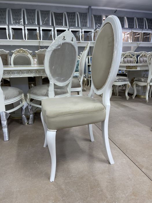 Стулья медальон