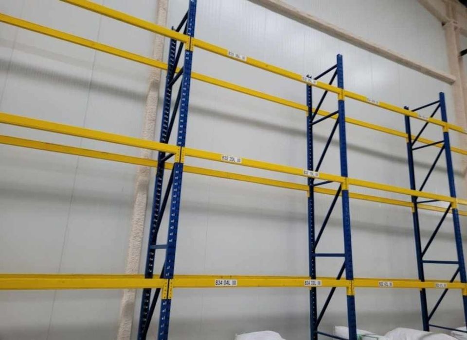 Rafturi metalice industriale