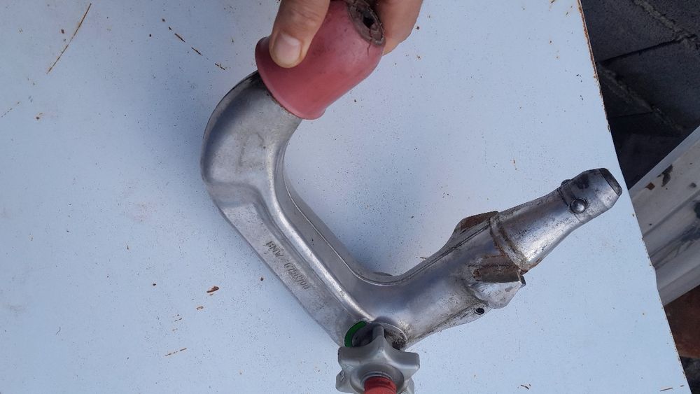 Теглич БМВ е60 оригинален