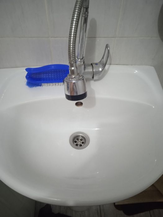 Продам раковину в хорошем состоянии