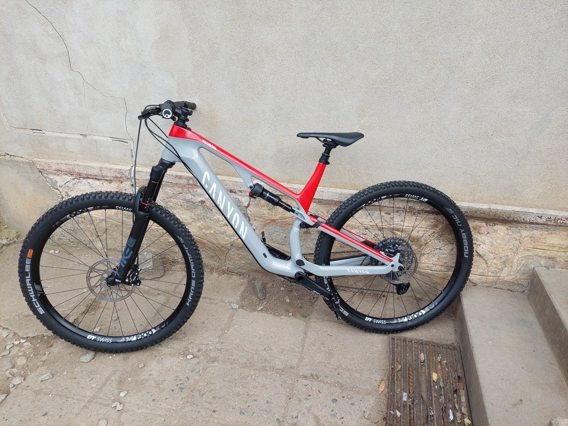 Bicicleta full suspension carbon canyon rockshox pike