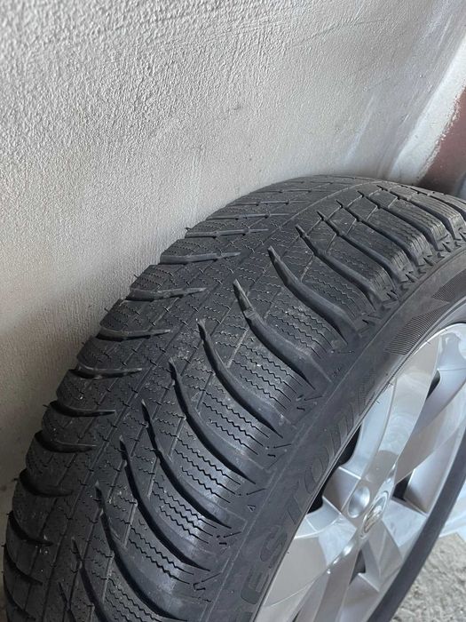 Vand roti pentru Skoda Kodiaq cu jante originale de 17 inch