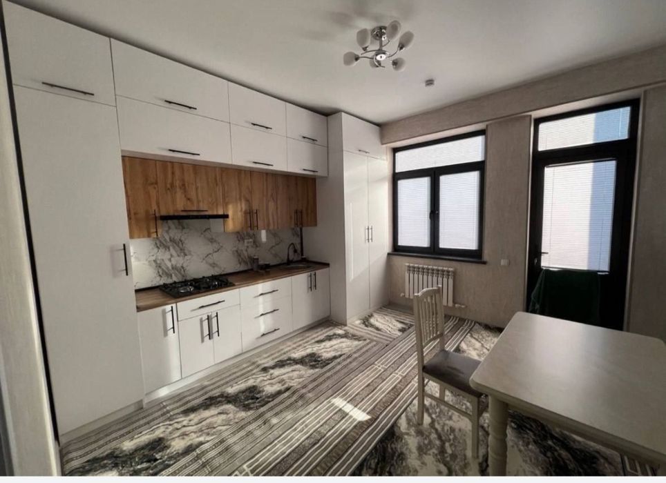 Bez makler 2 ta Qizga Qushbegida Lyuks Kvartira