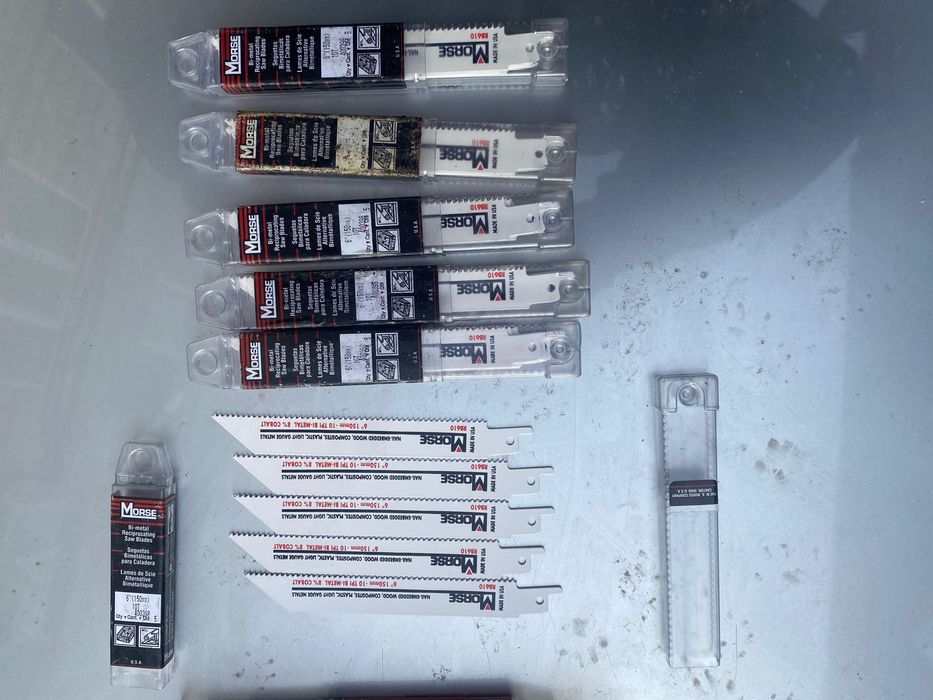 Продавам  ножове за дърво метал