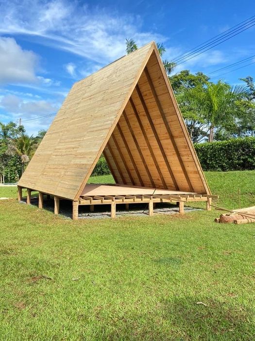 Foișoare și terase imobiliare de gradina