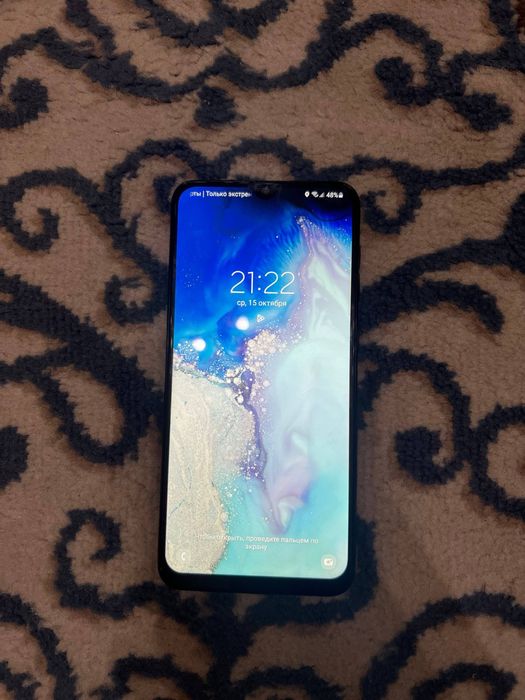 Samsung a50 sotiladi holati o’rta ishlashi zo’r