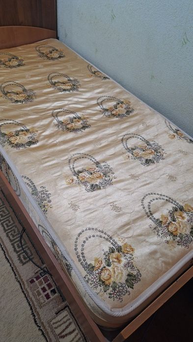 Два пружинных матраса 90×190×16. Цена=350000 за 1 шт