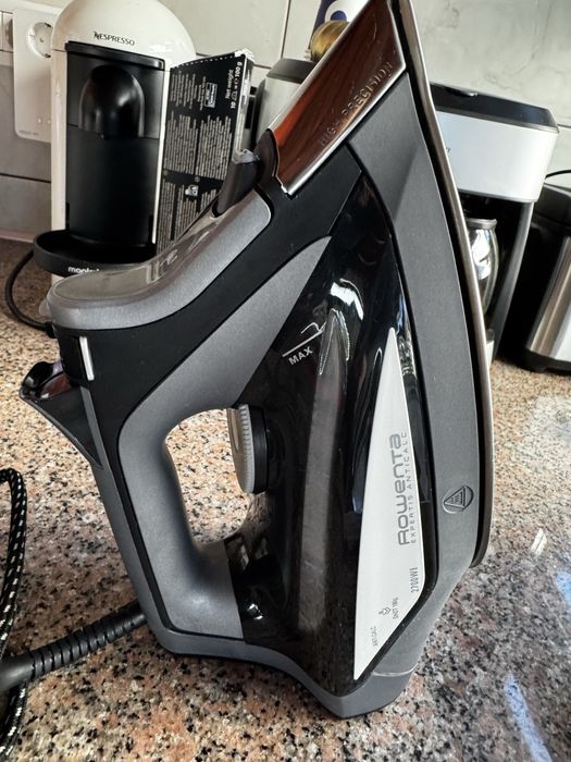 Fier de calcat ROWENTA Expertis DW7025D1