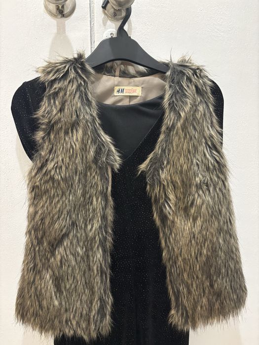 Vesta blana H&M 8-10 years