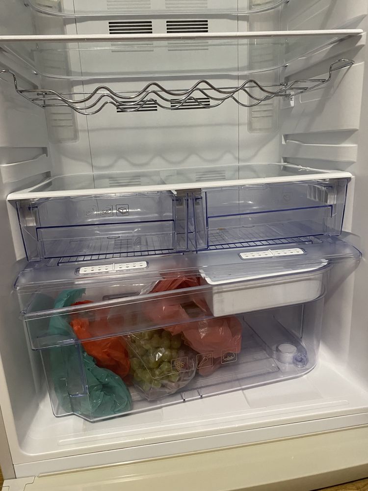 Frigider Beko 33L