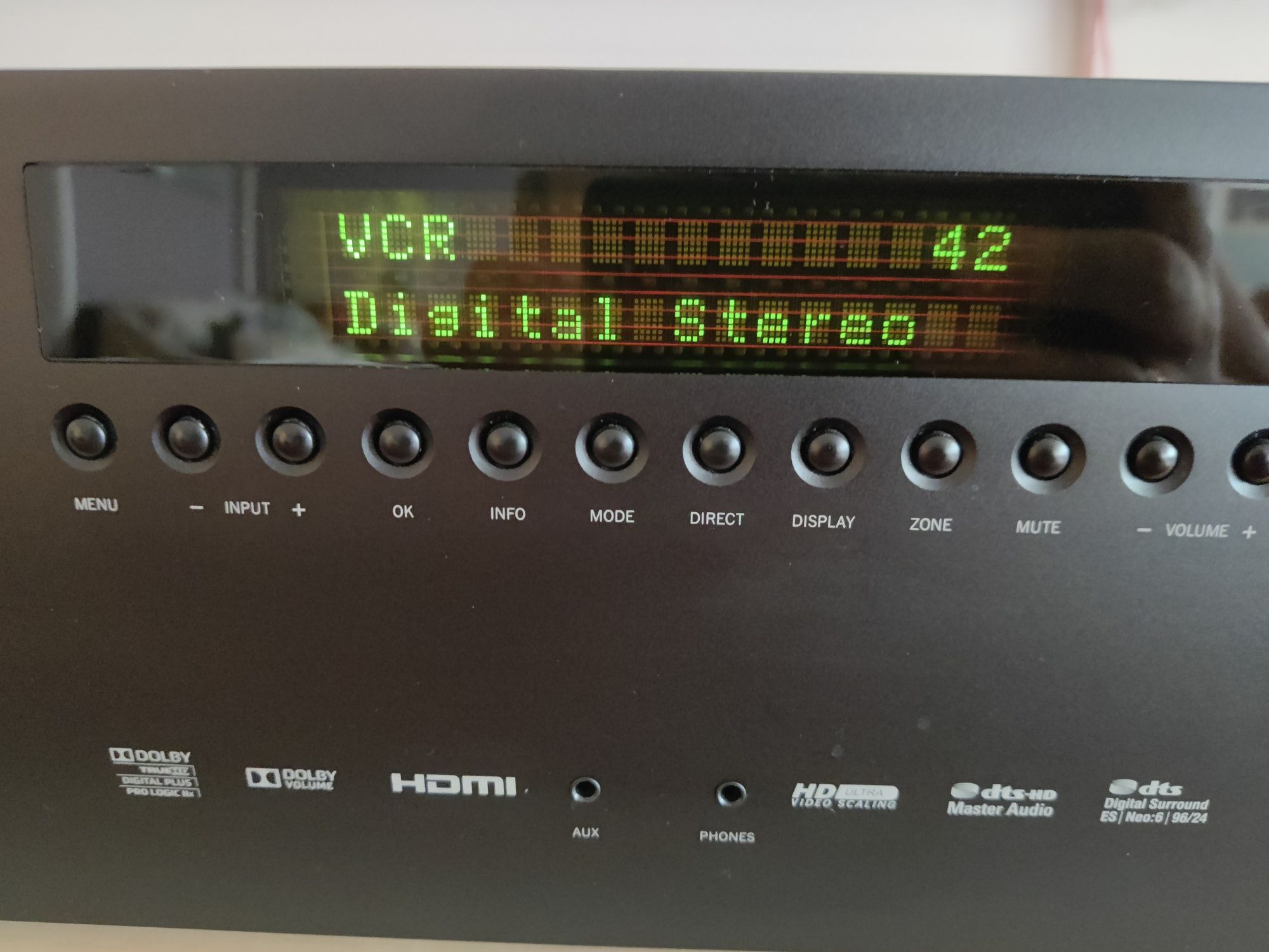 Arcam FMJ AVR380 4K Ресийвър